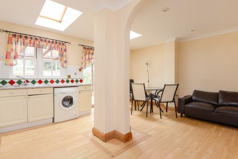7 Coppergate, Canterbury, CT2 7RT