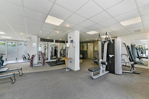 69 Holland Gardens, Brentford, TW8 0BG