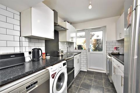 3 bedroom terraced house for sale - Cypress Drive, Chelmsford, Essex, CM2