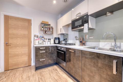1, Manor View Berrington Close, Ipsley, Redditch, B98 0FU