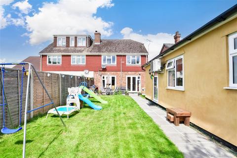 3 bedroom semi-detached house for sale, Forstal Road, Egerton, Kent