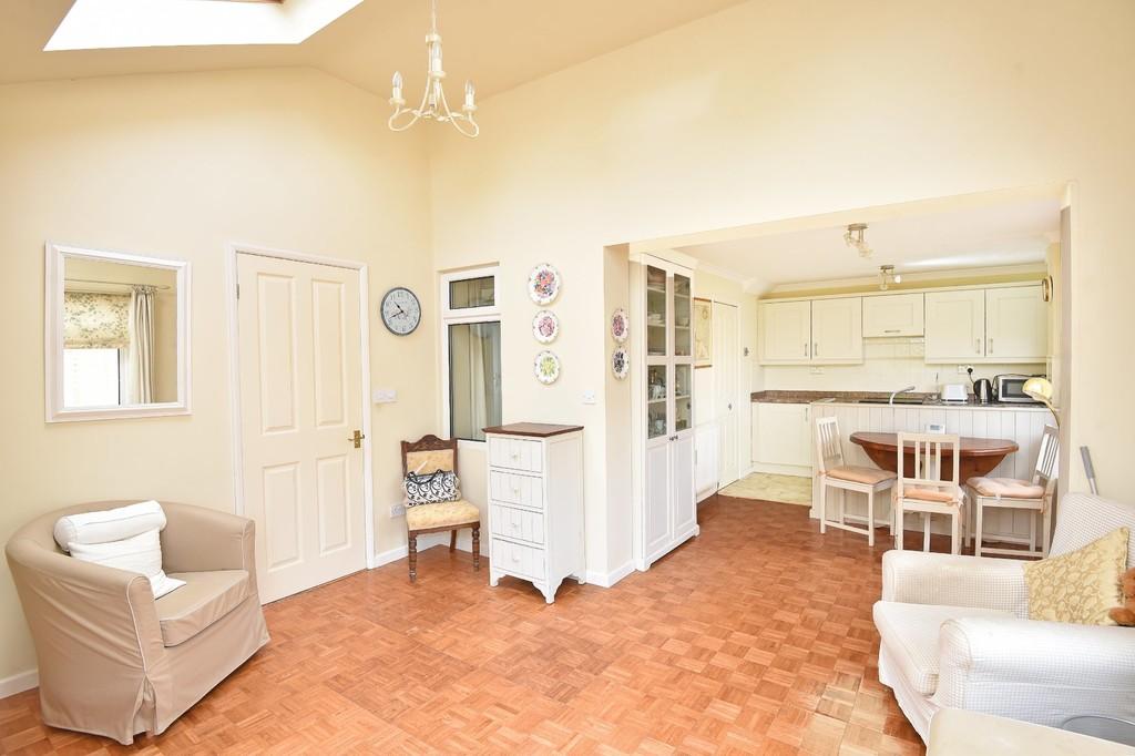 Rothbury Close, Harrogate 2 bed end of terrace house for sale £250,000