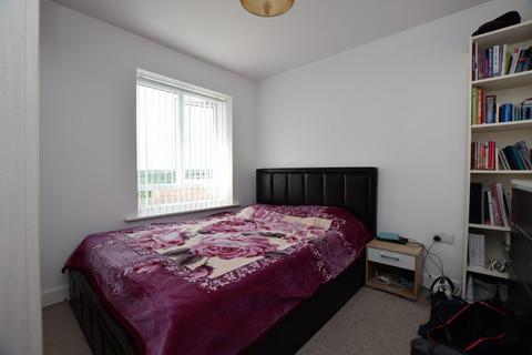 28 Tulip Tree Road, Nuneaton, CV10 9FG