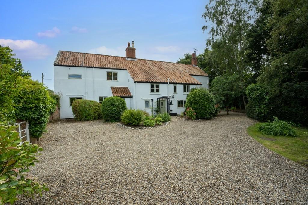 West Somerton 5 bed farm house for sale £750,000