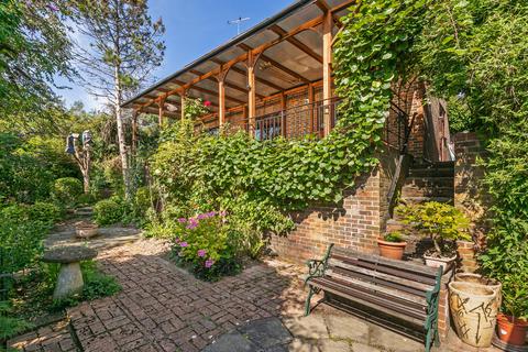 34 Ashbarn Crescent, Winchester, SO22 4QJ