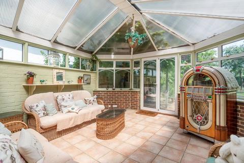 47 Wansunt Road, Bexley, DA5 2DH