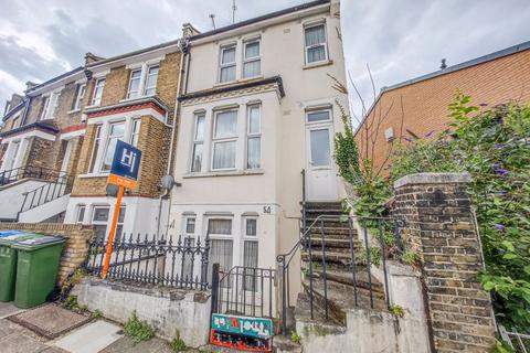 54 Waverley Road, London, SE18 7TN