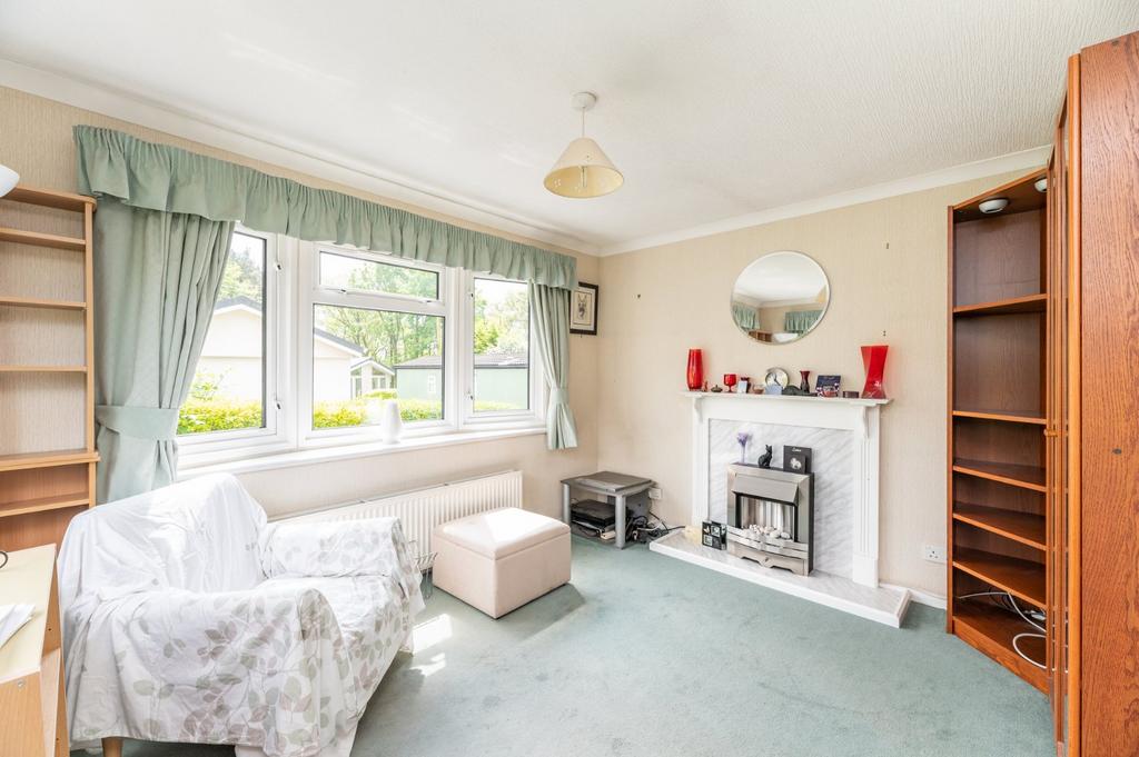 Otley Old Road, Horsforth, Leeds, West Yorkshire, LS18 2 bed parking for sale £65,000