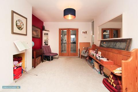 4 bedroom semi-detached house for sale, EASTLEIGH ROAD