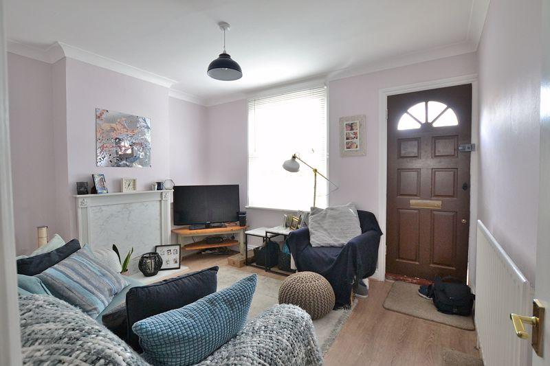 Jackson Road, Bromley 2 bed terraced house for sale £375,000