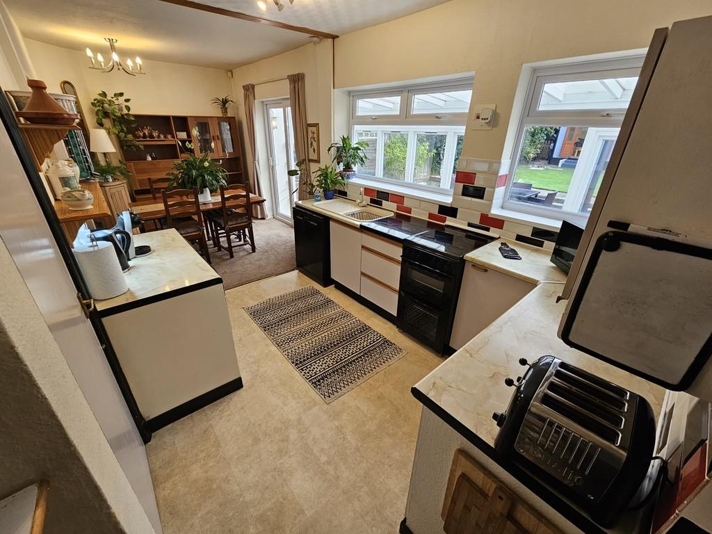 Peters Drive, Leicester 2 bed end of terrace house for sale £279,950