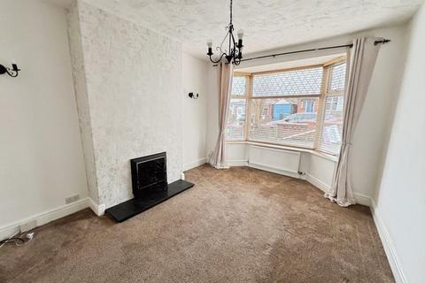 3 bedroom semi-detached house for sale, Sharples Avenue, Sharples -NO CHAIN