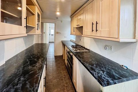 3 bedroom semi-detached house for sale, Sharples Avenue, Sharples -NO CHAIN