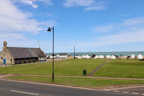 2 bedroom end of terrace house for sale, The strand, Deal, Walmer, Kent, CT14 7DY