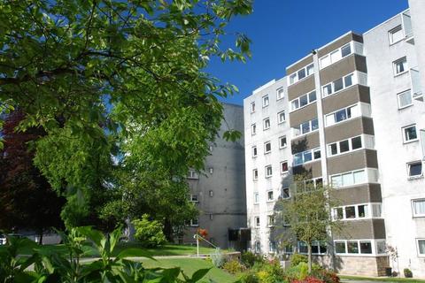 3 bedroom flat for sale, Norwood Park, Bearsden, G61 2RZ