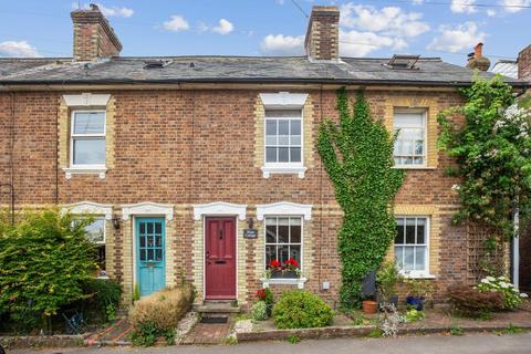 3 bedroom terraced house for sale - Beresford Road, Goudhurst, Kent, TN17 1DN