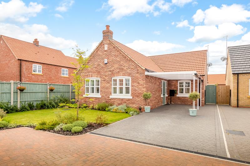 Reed Lane, Welton, Lincoln... 3 bed detached bungalow £315,000