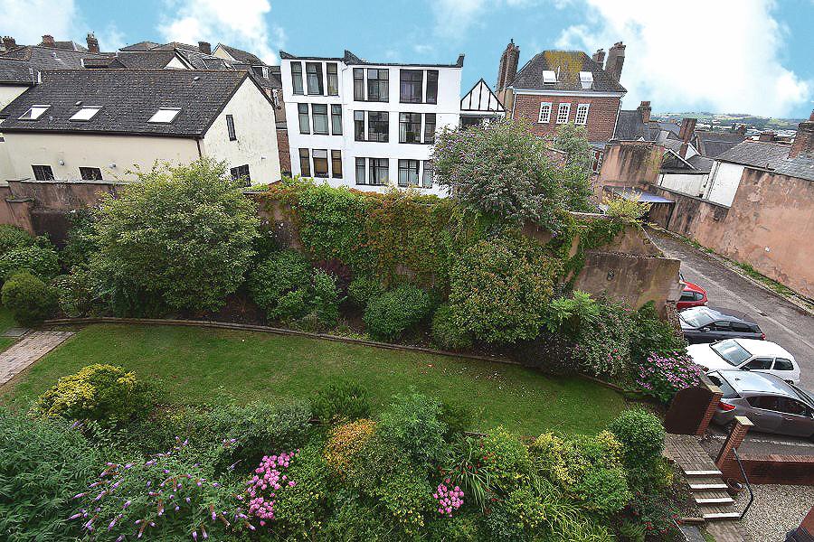Bartholomew Street West, Exeter, EX4 1 bed apartment for sale £70,000