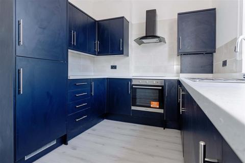 77a Beach Road, Littlehampton, BN17 5JH