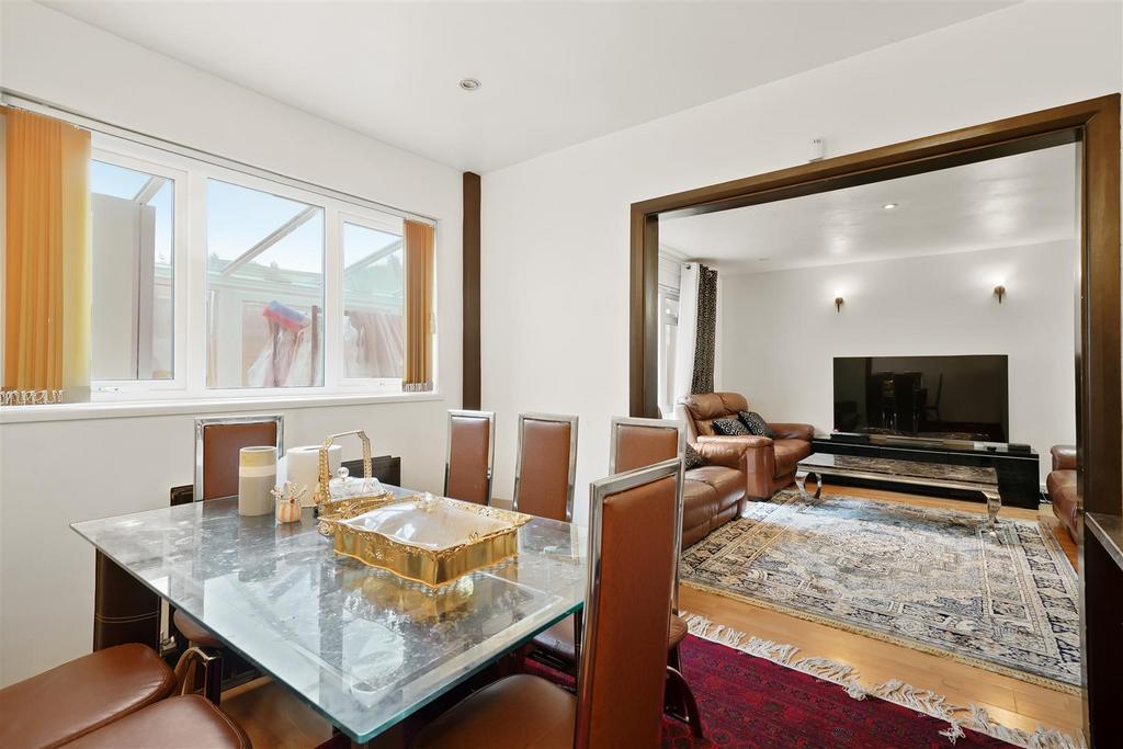 Dining Room Lounge.jpg