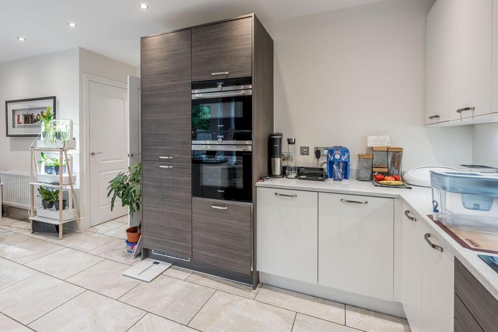 Kitchen 3