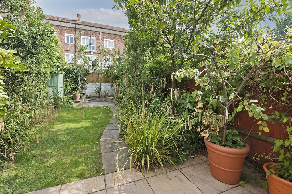 Gdn@119 stanlake rd-8318.jpg
