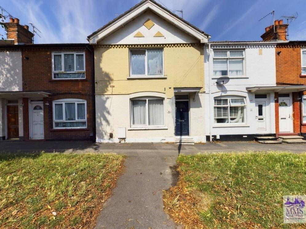 Toronto Road, Gillingham 2 bed terraced house for sale £230,000
