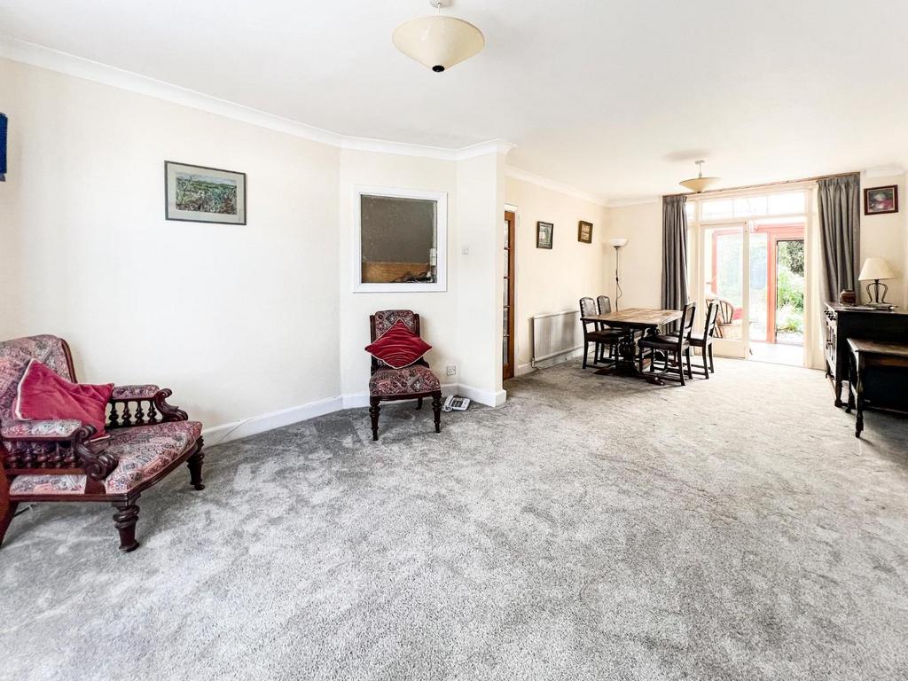 Ulverscroft Road, Cheylesmore, Coventry 5 bed end of terrace house for