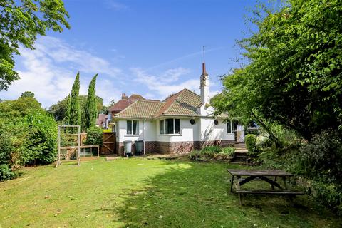 61 Surrenden Crescent, Brighton, BN1 6WE
