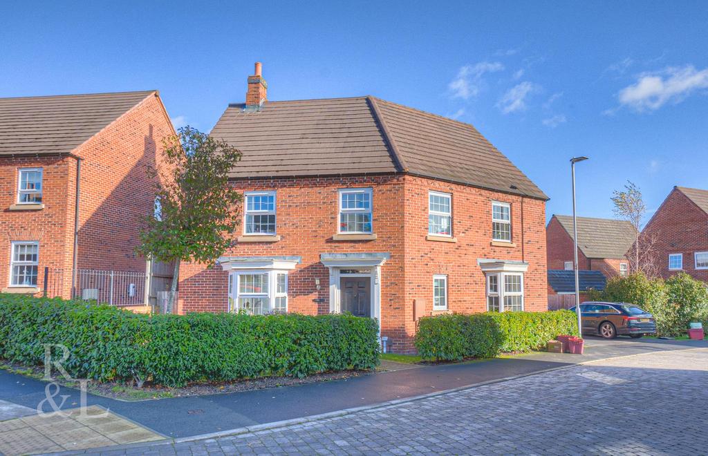 Moleyns Close, AshbyDeLaZouch 4 bed detached house for sale £375,000