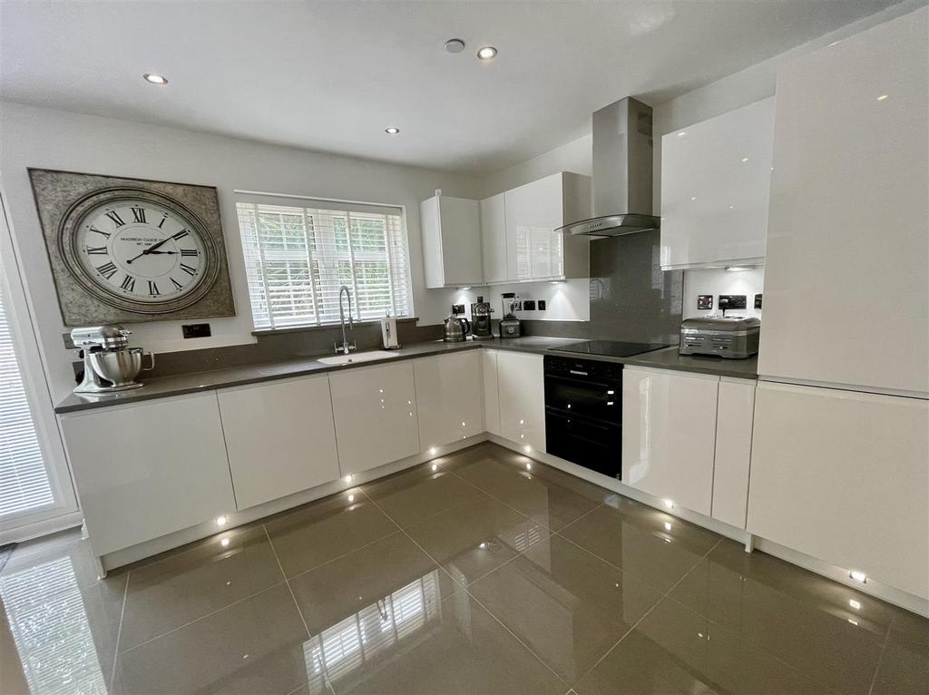Cysgod Yr Ysgol, Gorslas, Llanelli 4 bed detached house for sale £339,950