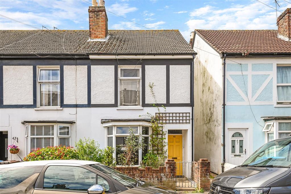 Essex Road, Bognor Regis 1 bed apartment £110,000