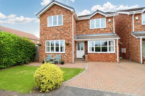 4 bedroom detached house for sale, Orchard Drive, Royston, Barnsley S71 4TB