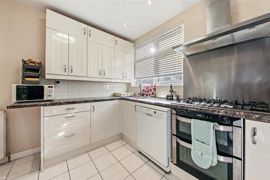 10 The Crescent - tm3qx3 GE40m6n2 Es92b D.jpg