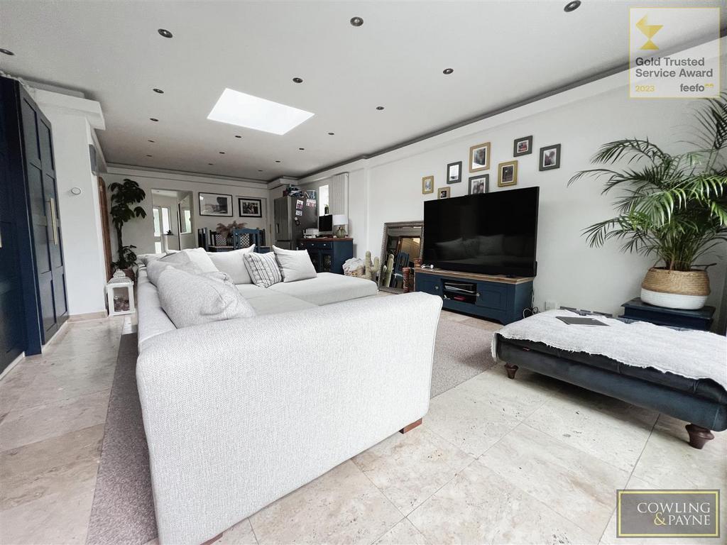 Louvaine Avenue, Wickford 3 bed detached bungalow for sale £490,000