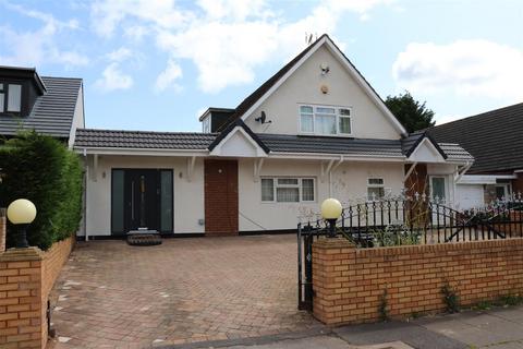 4 bedroom detached house for sale, Gillity Avenue, Walsall