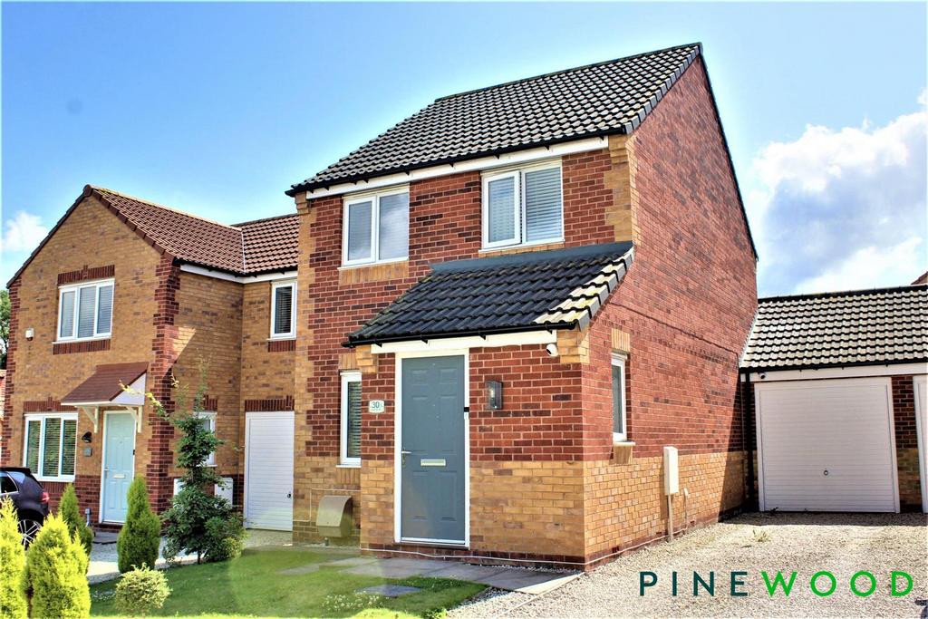 Mizzen Road, Chesterfield S43 3 bed detached house for sale £240,000