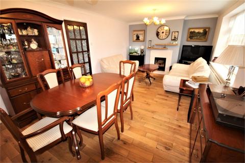 10 Joiners Way, Chalfont St Peter, Gerrards Cross, SL9 0BH