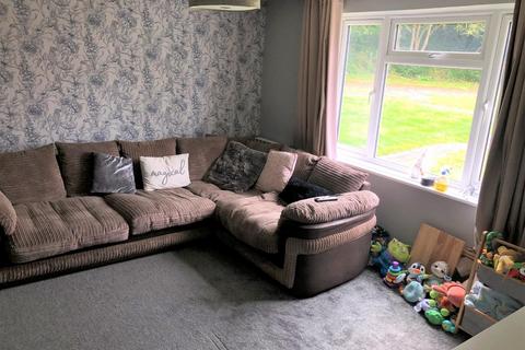 8 Cherwell Close, Thornbury, Bristol, BS35 2DN