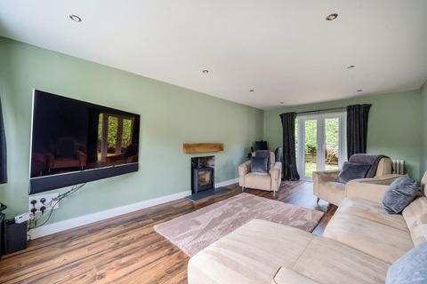12 Pinfold Close, Bickerton, Wetherby, LS22 5JW