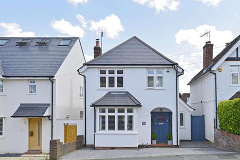 24 Bray Road, Guildford, GU2 7LJ