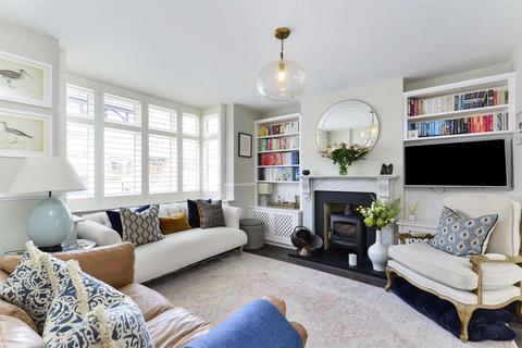 24 Bray Road, Guildford, GU2 7LJ
