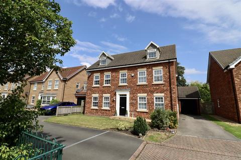 5 bedroom detached house for sale, Carpenter Close, Market Weighton, York