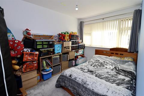 50 Croft Close, Market Weighton, York, YO43 3JU