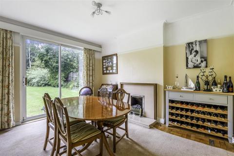 30 Ashurst Road, Tadworth, KT20 5EU