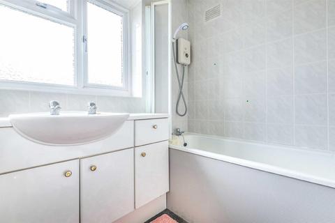 55 Michleham Down, London, N12 7JJ