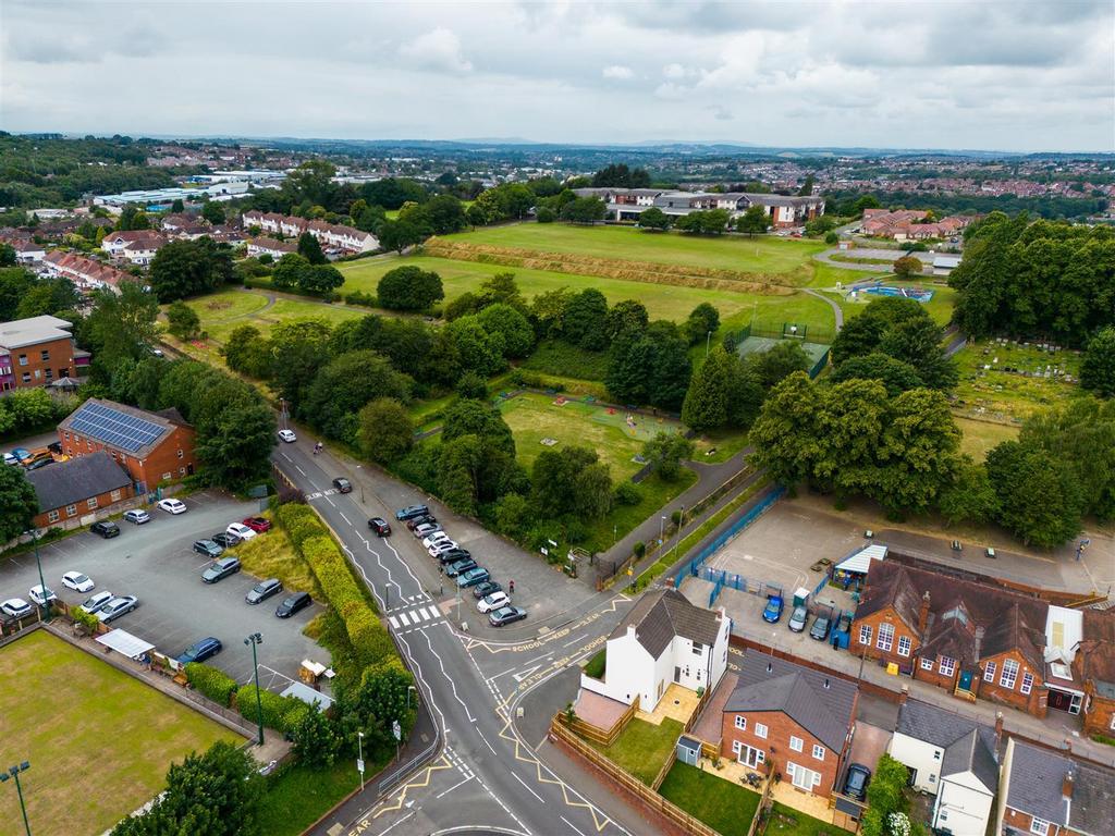 01 Church Road Halesowen Aerial 1.jpg