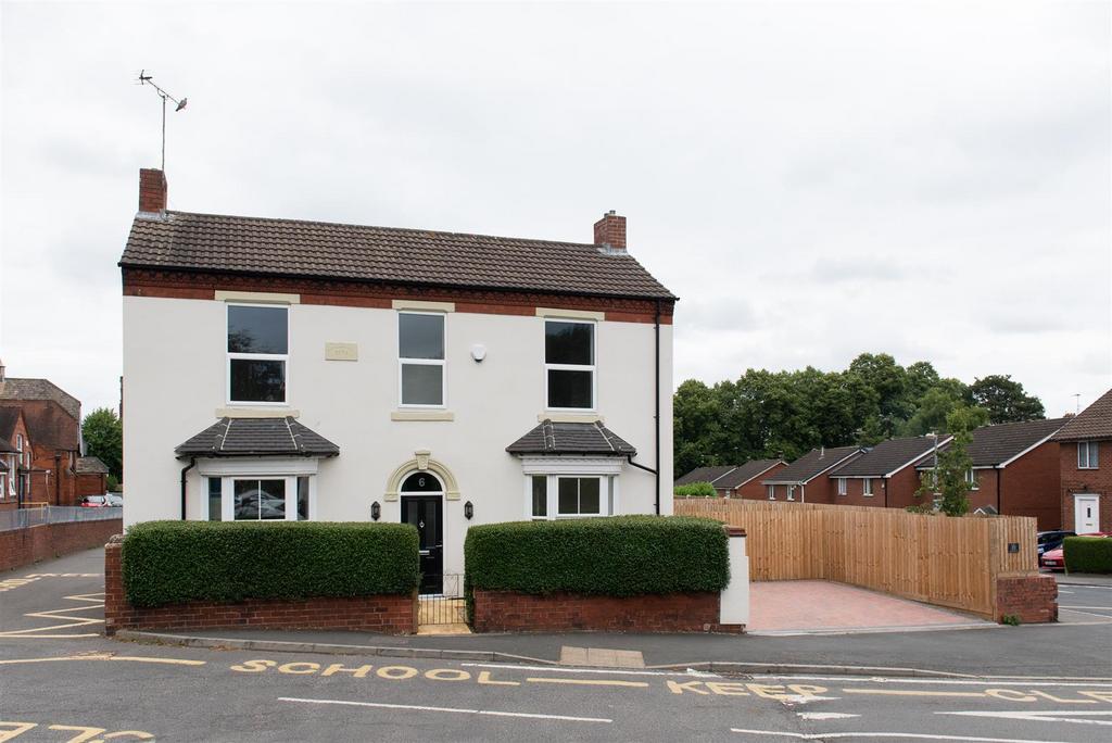 01 Church Road Halesowen Front 1.jpg