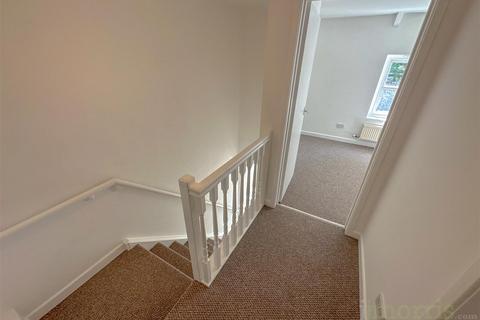2 Brick Row, Cardigan, SA43 1EY