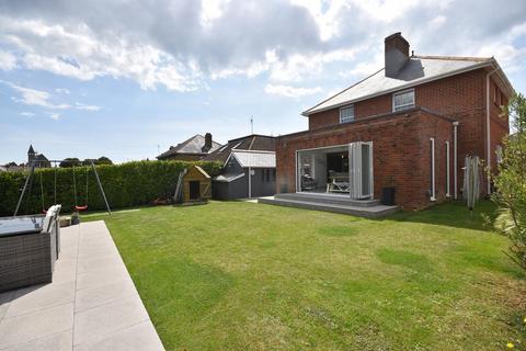 4 bedroom detached house for sale, Carter Avenue, Shanklin, PO37 7LG